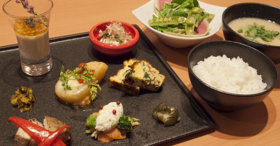 野菜のうつわ